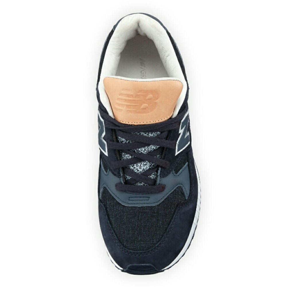 New Balance 530 In-Line Trainers - Picture 2 of 4